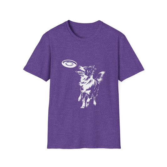 Border Collie with Frisbee Disc - Unisex Softstyle T-Shirt